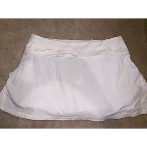 Size 6 lululemon white skirt